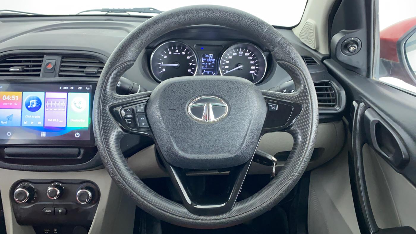 2019 Tata Tiago XZA 1.2 REVOTRON, Petrol, Automatic, 39,417 km, Steering Wheel Close Up