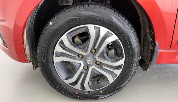 2019 Tata Tiago XZA 1.2 REVOTRON, Petrol, Automatic, 39,417 km, Left Front Wheel