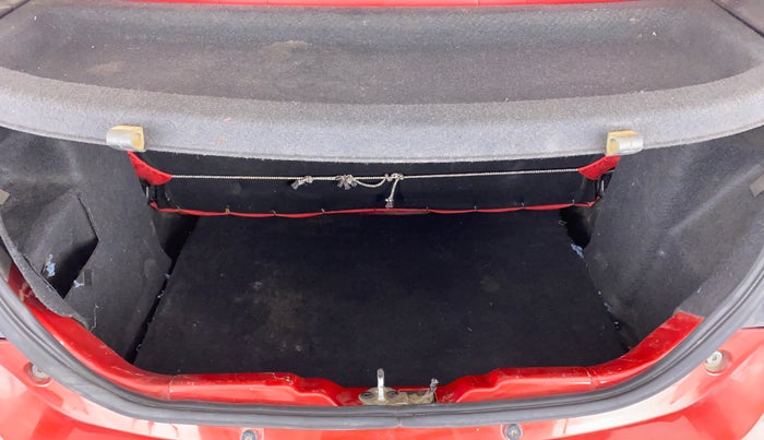 2019 Tata Tiago XZA 1.2 REVOTRON, Petrol, Automatic, 39,417 km, Boot Inside