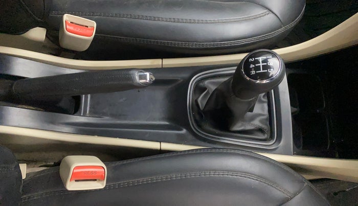 2022 Maruti Ciaz SIGMA 1.5 SHVS MT  PETROL, Petrol, Manual, 45,251 km, Gear Lever