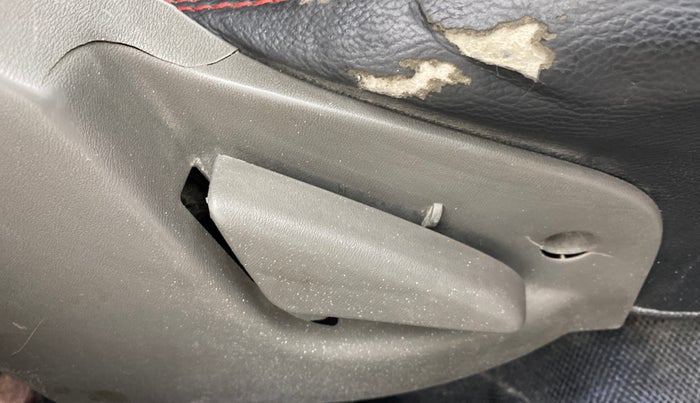 2017 Datsun Go Plus ANNIVERSARY EDITION, Petrol, Manual, 1,43,798 km, Driver Side Adjustment Panel