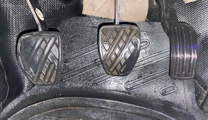 2017 Datsun Go Plus ANNIVERSARY EDITION, Petrol, Manual, 1,43,798 km, Pedals