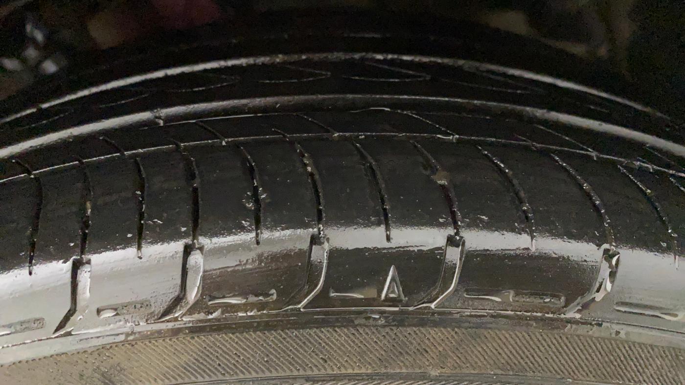 2019 Honda Civic ZX CVT PETROL, Petrol, Automatic, 14,466 km, Left Front Tyre Tread