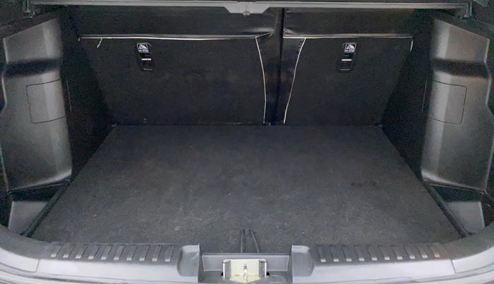 2020 Maruti Vitara Brezza ZXI+ AT SHVS, Petrol, Automatic, 14,149 km, Boot Inside