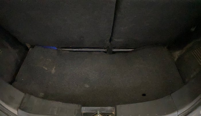 2014 Maruti Wagon R 1.0 LXI, Petrol, Manual, 88,569 km, Boot Inside