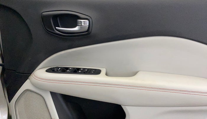 2018 Jeep Compass LIMITED 1.4 PETROL AT, Petrol, Automatic, 51,706 km, Driver Side Door Panels Control