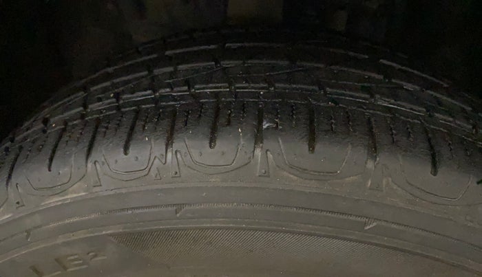 2018 Jeep Compass LIMITED 1.4 PETROL AT, Petrol, Automatic, 51,706 km, Left Front Tyre Tread