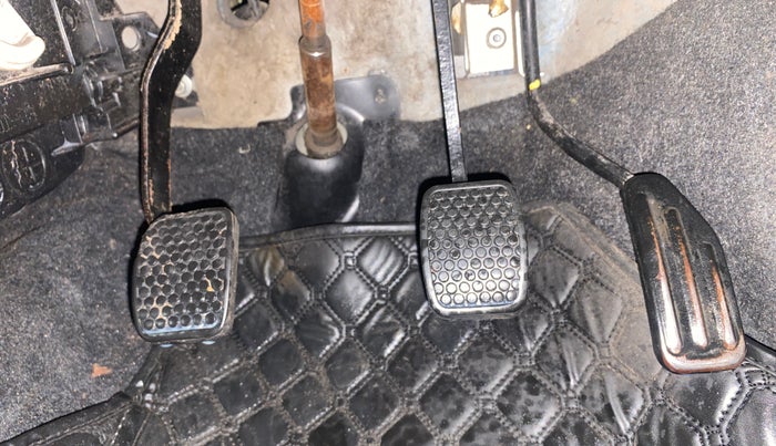 2015 Maruti Alto 800 LXI, Petrol, Manual, 52,260 km, Pedals