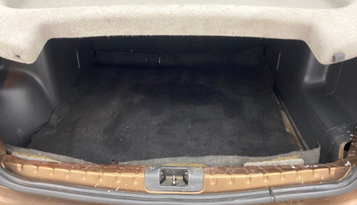 2012 Renault Duster RXZ DIESEL 110, Diesel, Manual, 1 km, Boot Inside
