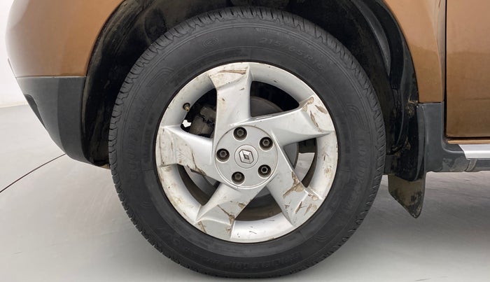 2012 Renault Duster RXZ DIESEL 110, Diesel, Manual, 1 km, Left Front Wheel