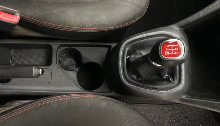 2018 Hyundai Grand i10 SPORTZ 1.2 KAPPA VTVT DUAL TONE, Petrol, Manual, 17,516 km, Gear Lever