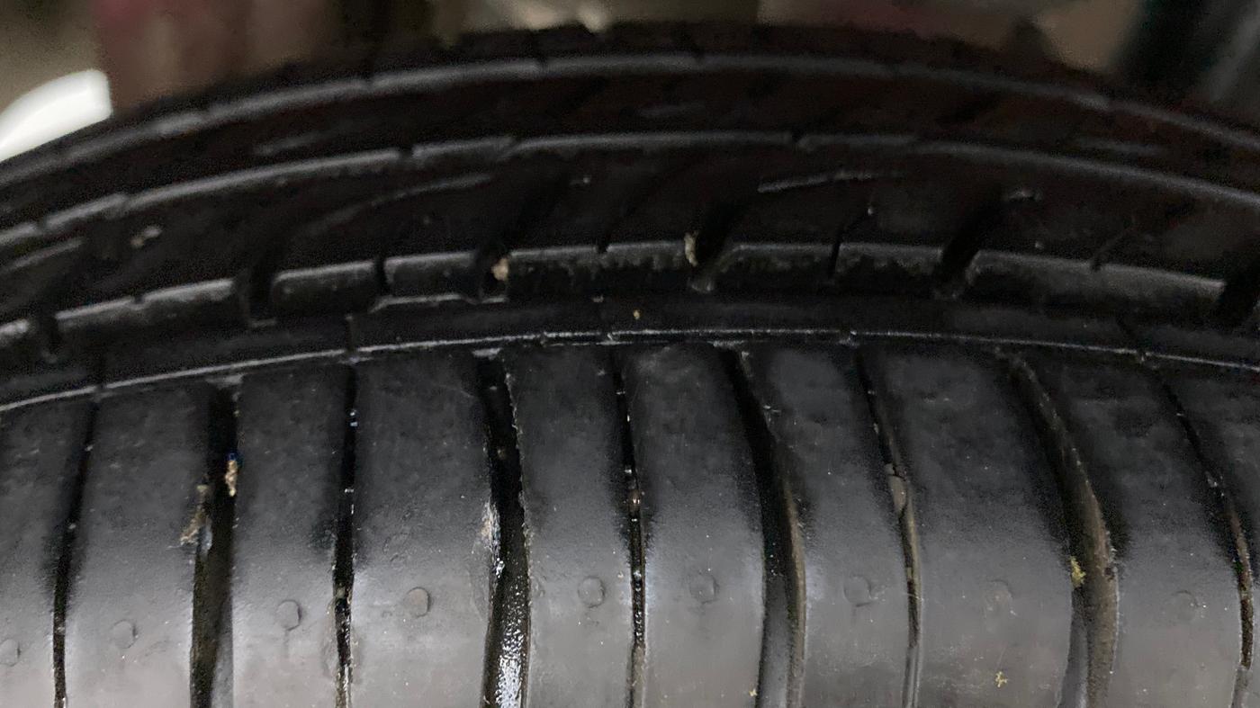 2017 Maruti Alto K10 VXI (O) AMT, Petrol, Automatic, 44,157 km, Right Rear Tyre Tread