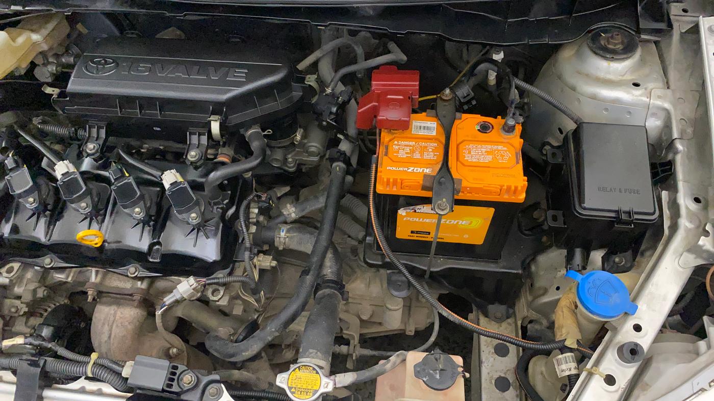 2015 Toyota Etios Liva G, Petrol, Manual, 76,851 km, Engine View - Left