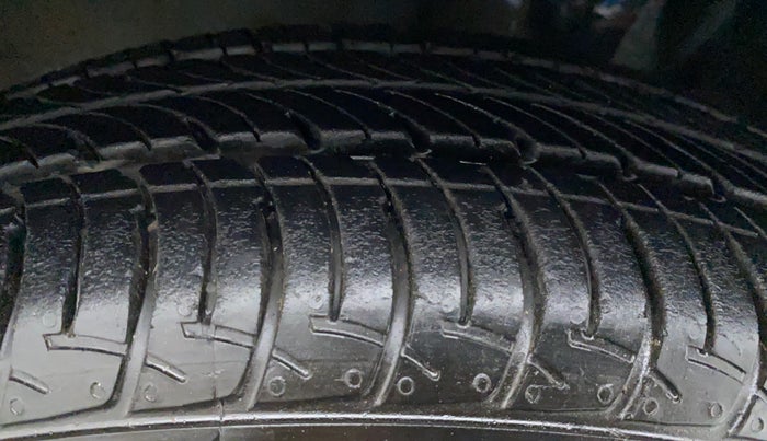 2020 Maruti New Wagon-R ZXI 1.2L AGS, Petrol, Automatic, 12,127 km, Right Front Tyre Tread