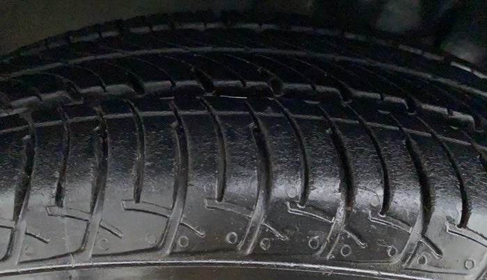 2020 Maruti New Wagon-R ZXI 1.2L AGS, Petrol, Automatic, 12,127 km, Right Rear Tyre Tread