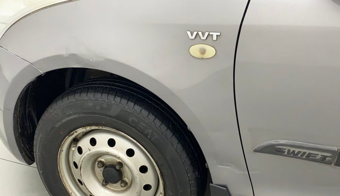 2013 Maruti Swift LXI, Petrol, Manual, 76,814 km, Left fender - Slightly dented