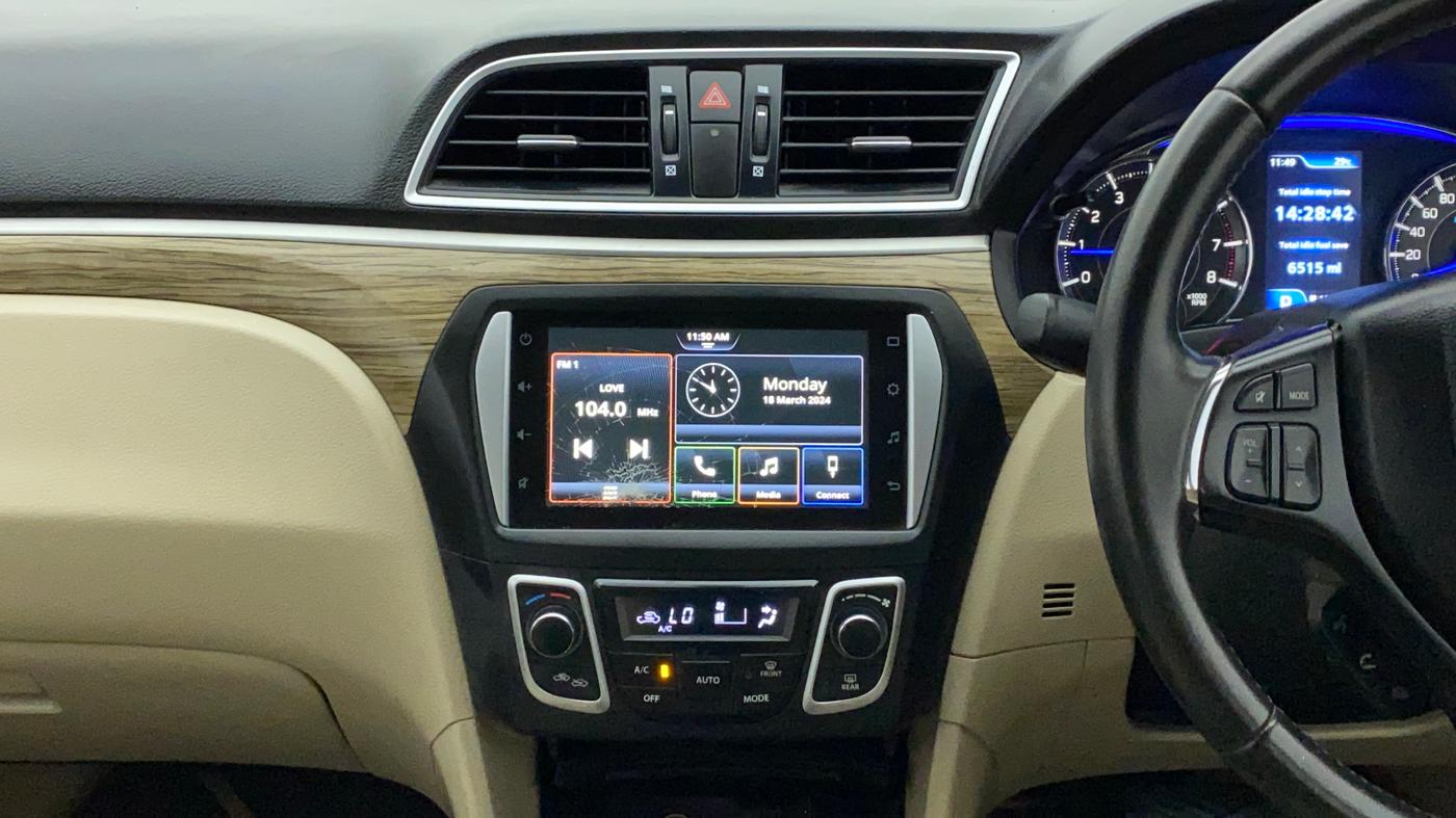2022 Maruti Ciaz ALPHA  AT 1.5 SHVS PETROL, Petrol, Automatic, 36,036 km, Air Conditioner