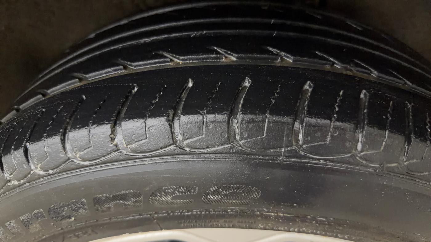 2020 Ford Ecosport TITANIUM + 1.5L PETROL AT, Petrol, Automatic, 60,543 km, Left Rear Tyre Tread