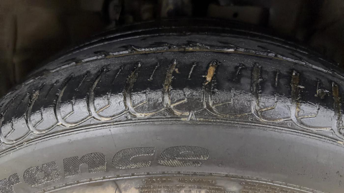 2020 Ford Ecosport TITANIUM + 1.5L PETROL AT, Petrol, Automatic, 60,543 km, Right Front Tyre Tread