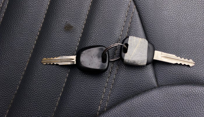 2016 Maruti Alto 800 LXI, Petrol, Manual, 49,557 km, Key Close Up