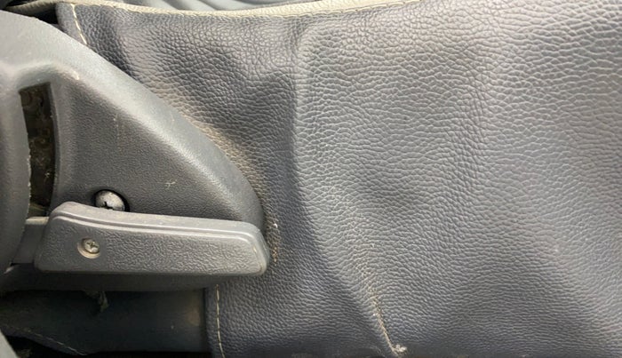 2016 Maruti Alto 800 LXI, Petrol, Manual, 49,557 km, Driver Side Adjustment Panel