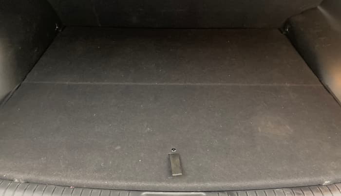 2016 Hyundai Creta SX PLUS 1.6 DIESEL, Diesel, Manual, 54,426 km, Boot Inside