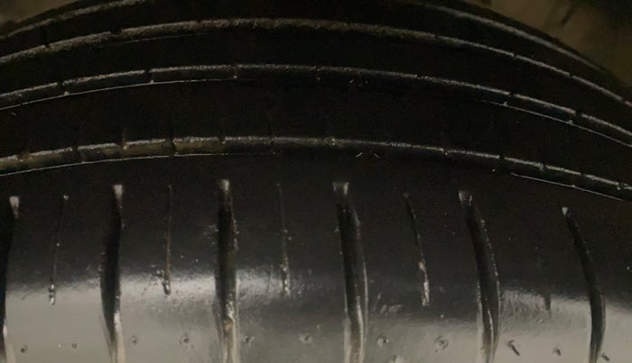 2024 Maruti Baleno ZETA PETROL 1.2, Petrol, Manual, 19,400 km, Left Front Tyre Tread