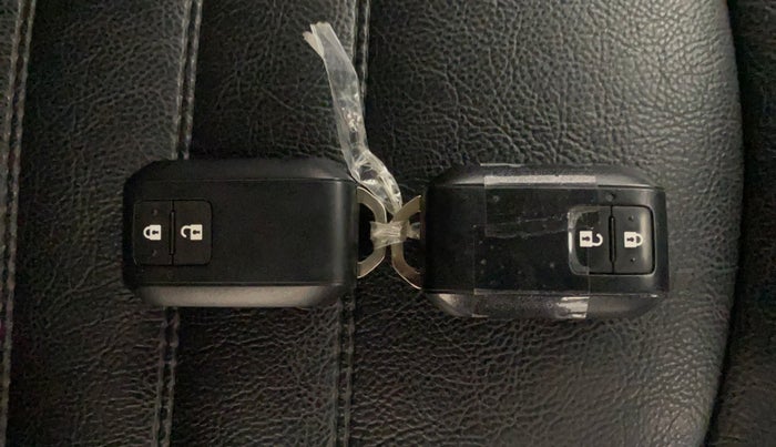 2024 Maruti Baleno ZETA PETROL 1.2, Petrol, Manual, 19,400 km, Key Close Up