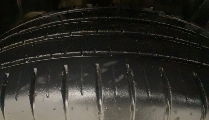 2024 Maruti Baleno ZETA PETROL 1.2, Petrol, Manual, 19,400 km, Right Rear Tyre Tread