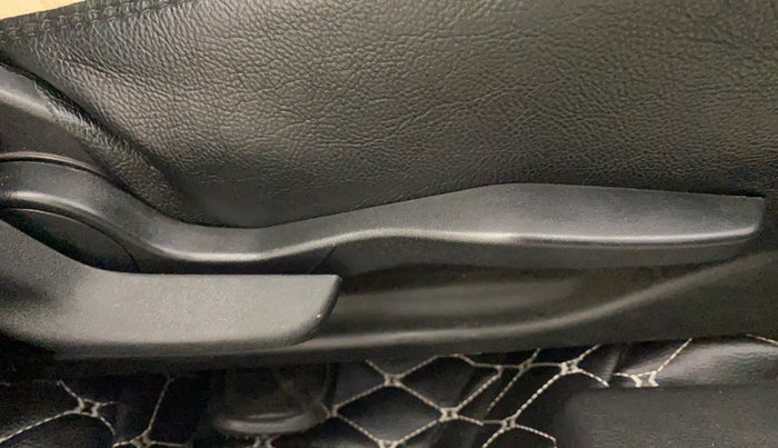 2024 Maruti Baleno ZETA PETROL 1.2, Petrol, Manual, 19,400 km, Driver Side Adjustment Panel