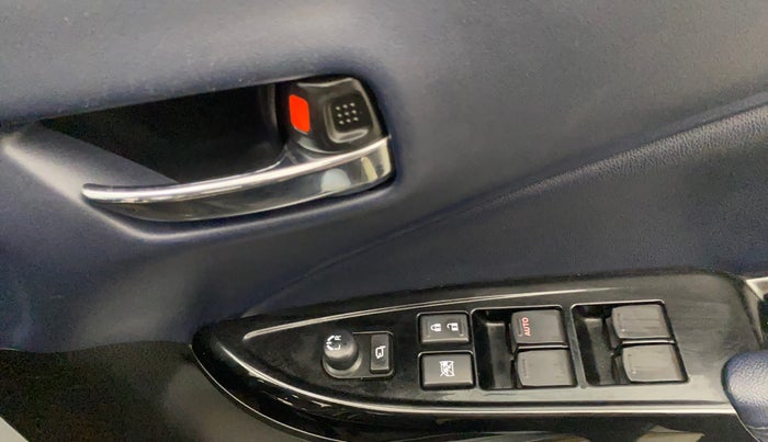 2024 Maruti Baleno ZETA PETROL 1.2, Petrol, Manual, 19,400 km, Driver Side Door Panels Control