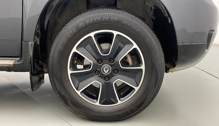 2016 Renault Duster RXZ DIESEL 110, Diesel, Manual, 73,865 km, Right Front Wheel