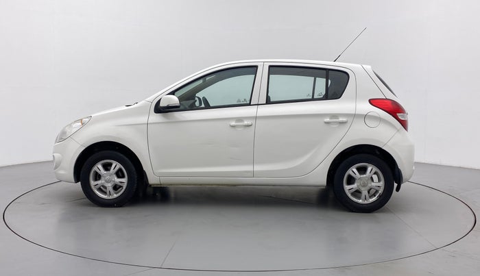 2012 Hyundai i20 SPORTZ 1.2 VTVT, Petrol, Manual, 71,728 km, Left Side
