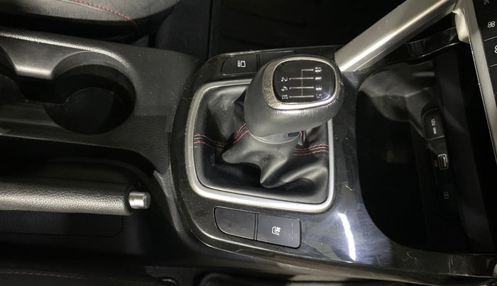 2022 KIA SELTOS GTX (O) 1.4, Petrol, Manual, 35,514 km, Gear Lever