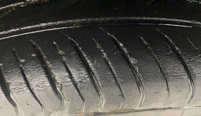 2021 Renault Kiger RXE MT, Petrol, Manual, 31,387 km, Right Rear Tyre Tread