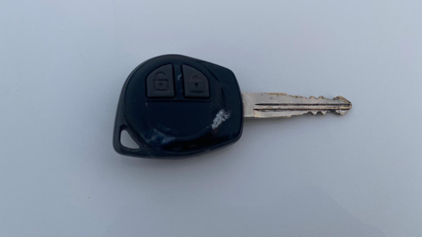 2016 Maruti Wagon R 1.0 VXI, Petrol, Manual, 1,45,459 km, Key Close Up