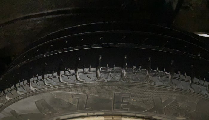 2021 Maruti New Wagon-R LXI CNG 1.0, CNG, Manual, 90,469 km, Left Rear Tyre Tread