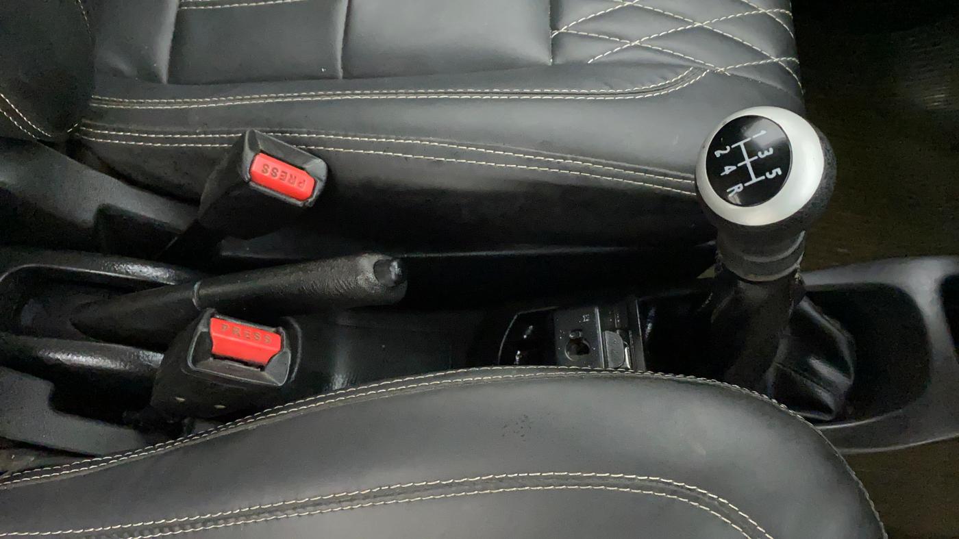 2014 Maruti Wagon R 1.0 LXI CNG, CNG, Manual, 1,11,834 km, Gear Lever