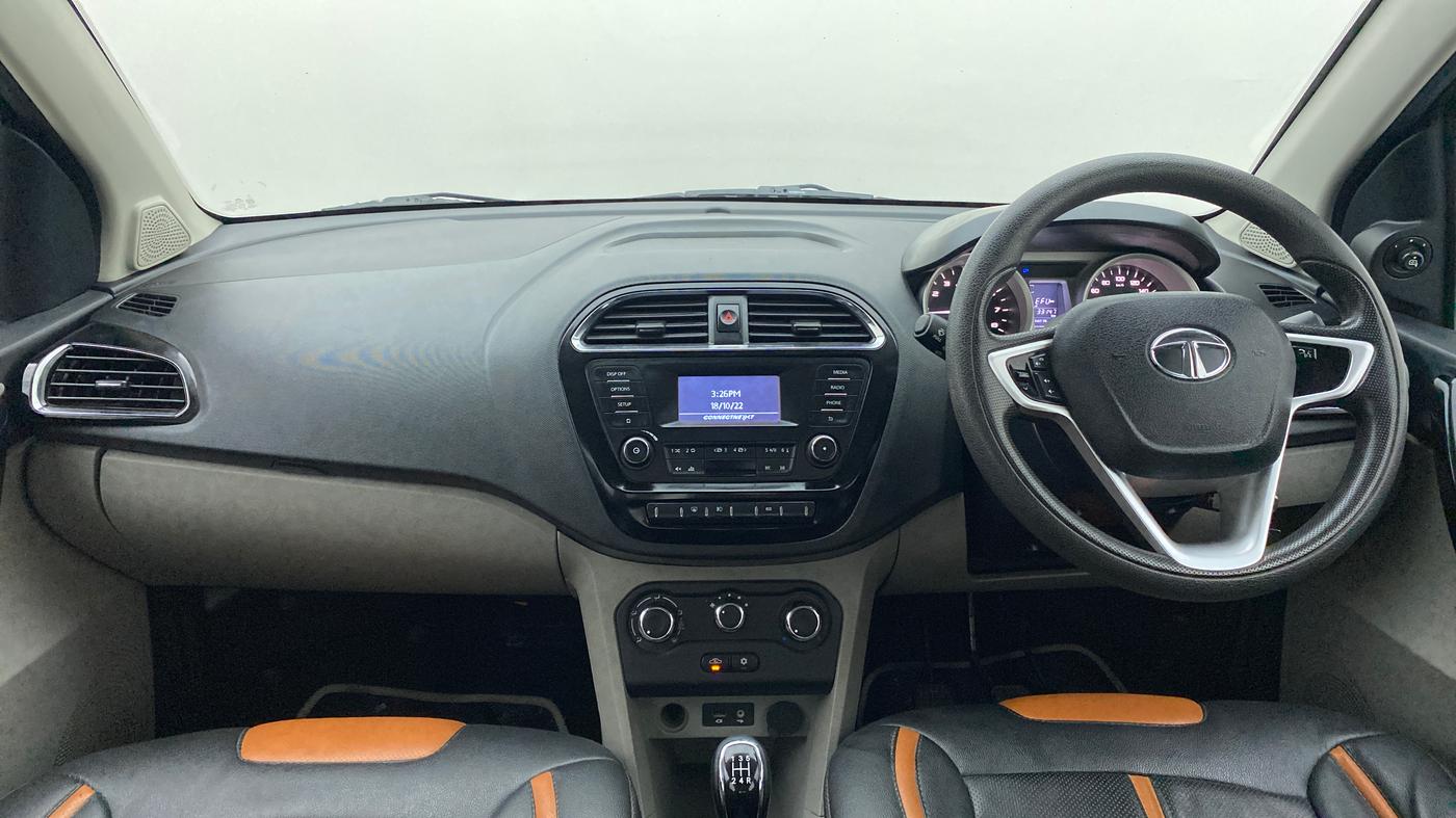 2017 Tata Tiago XZ 1.2 REVOTRON, Petrol, Manual, 33,270 km, Dashboard