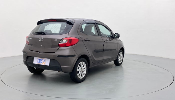 2017 Tata Tiago XZ 1.2 REVOTRON, Petrol, Manual, 33,270 km, Right Back Diagonal