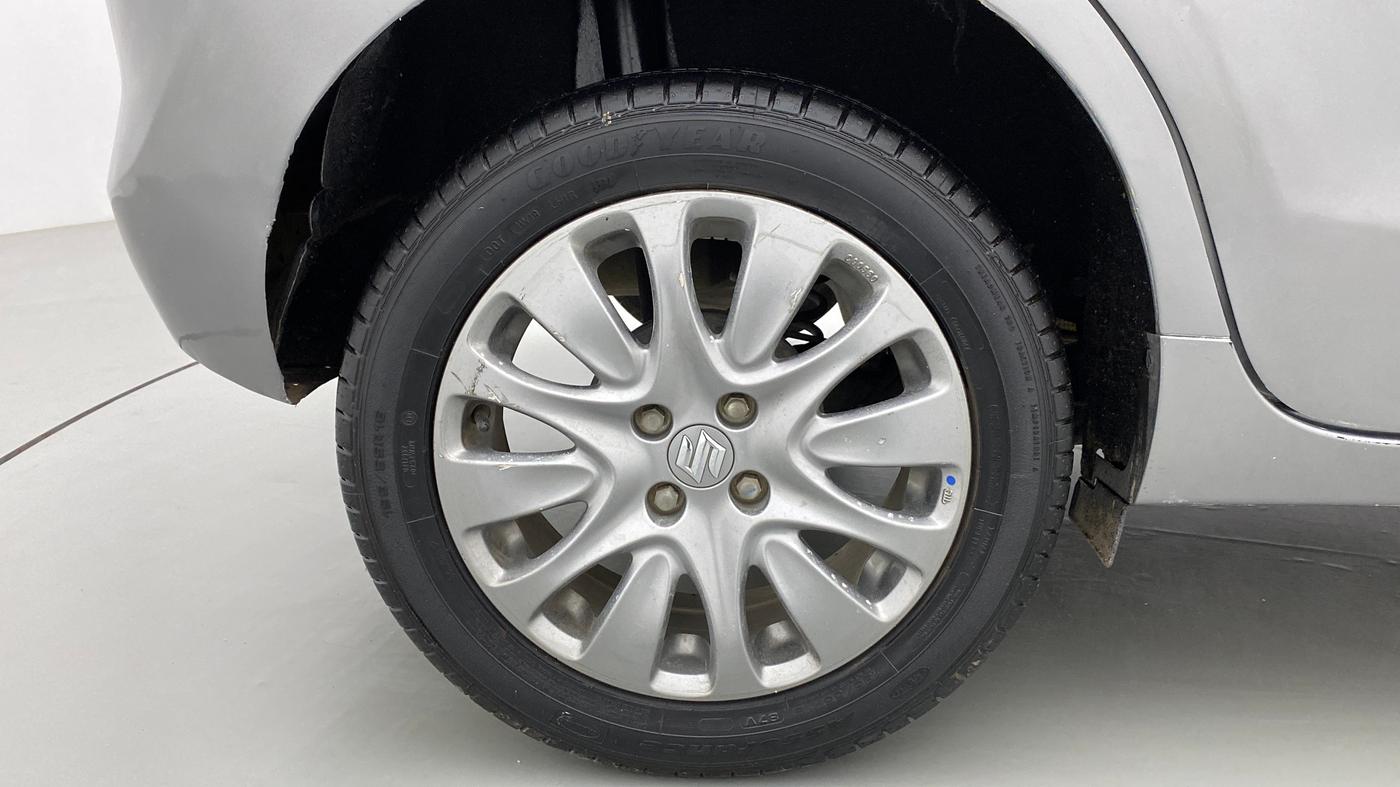2018 Maruti Baleno ZETA PETROL 1.2, Petrol, Manual, 79,321 km, Right Rear Wheel