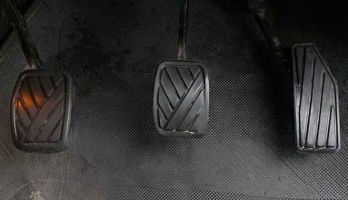 2018 Maruti Baleno ZETA PETROL 1.2, Petrol, Manual, 79,321 km, Pedals
