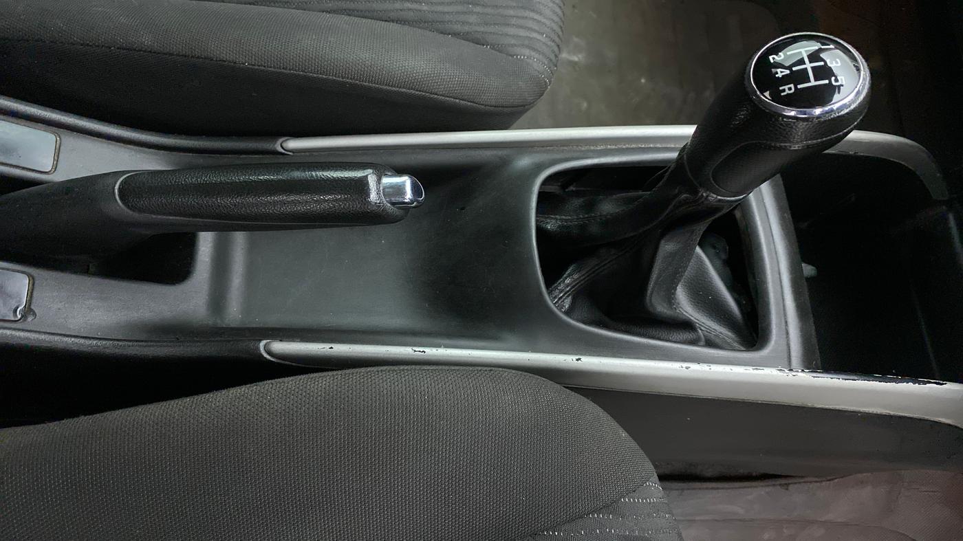 2018 Maruti Baleno ZETA PETROL 1.2, Petrol, Manual, 79,321 km, Gear Lever