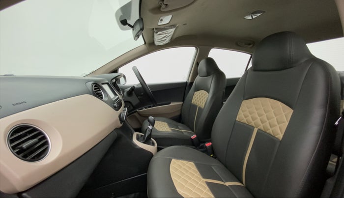 2018 Hyundai Xcent SX 1.2, Petrol, Manual, 24,699 km, Right Side Front Door Cabin