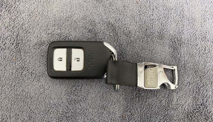 2016 Honda BR-V 1.5L I-VTEC V CVT, Petrol, Automatic, 54,049 km, Key Close Up