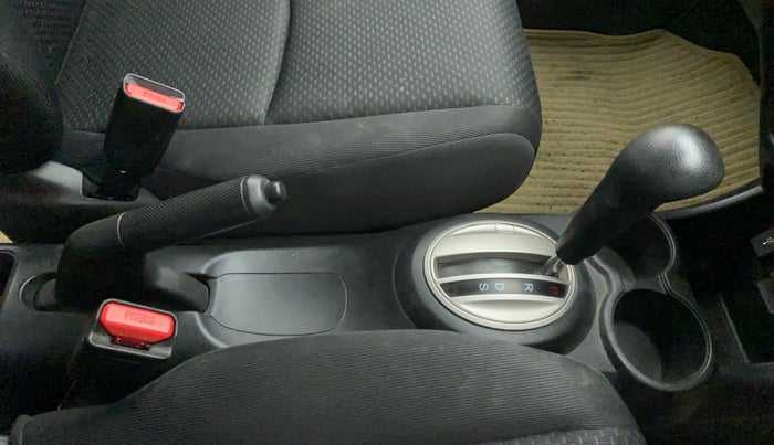 2016 Honda BR-V 1.5L I-VTEC V CVT, Petrol, Automatic, 54,049 km, Gear Lever