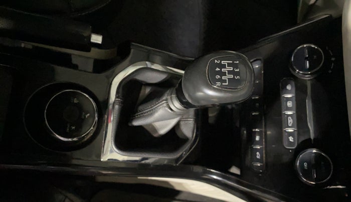 2022 Tata NEXON XZ PLUS PETROL, Petrol, Manual, 86,816 km, Gear Lever