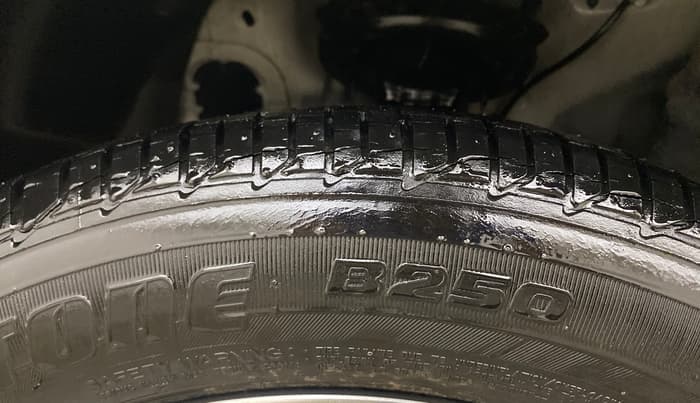 2016 Hyundai i20 Active 1.2 SX, Petrol, Manual, 7,007 km, Left Front Tyre Tread