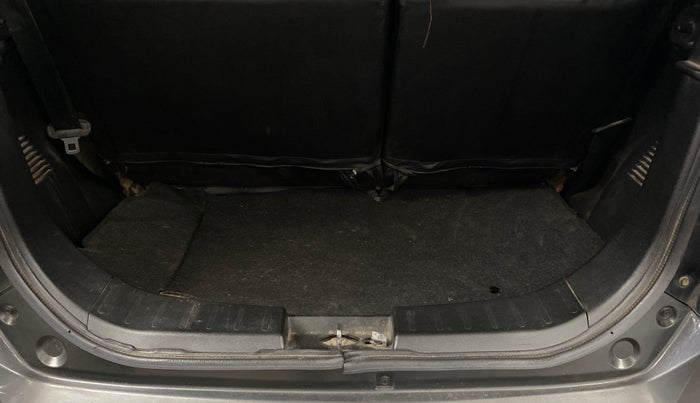 2017 Maruti Wagon R 1.0 LXI, Petrol, Manual, 22,695 km, Boot Inside