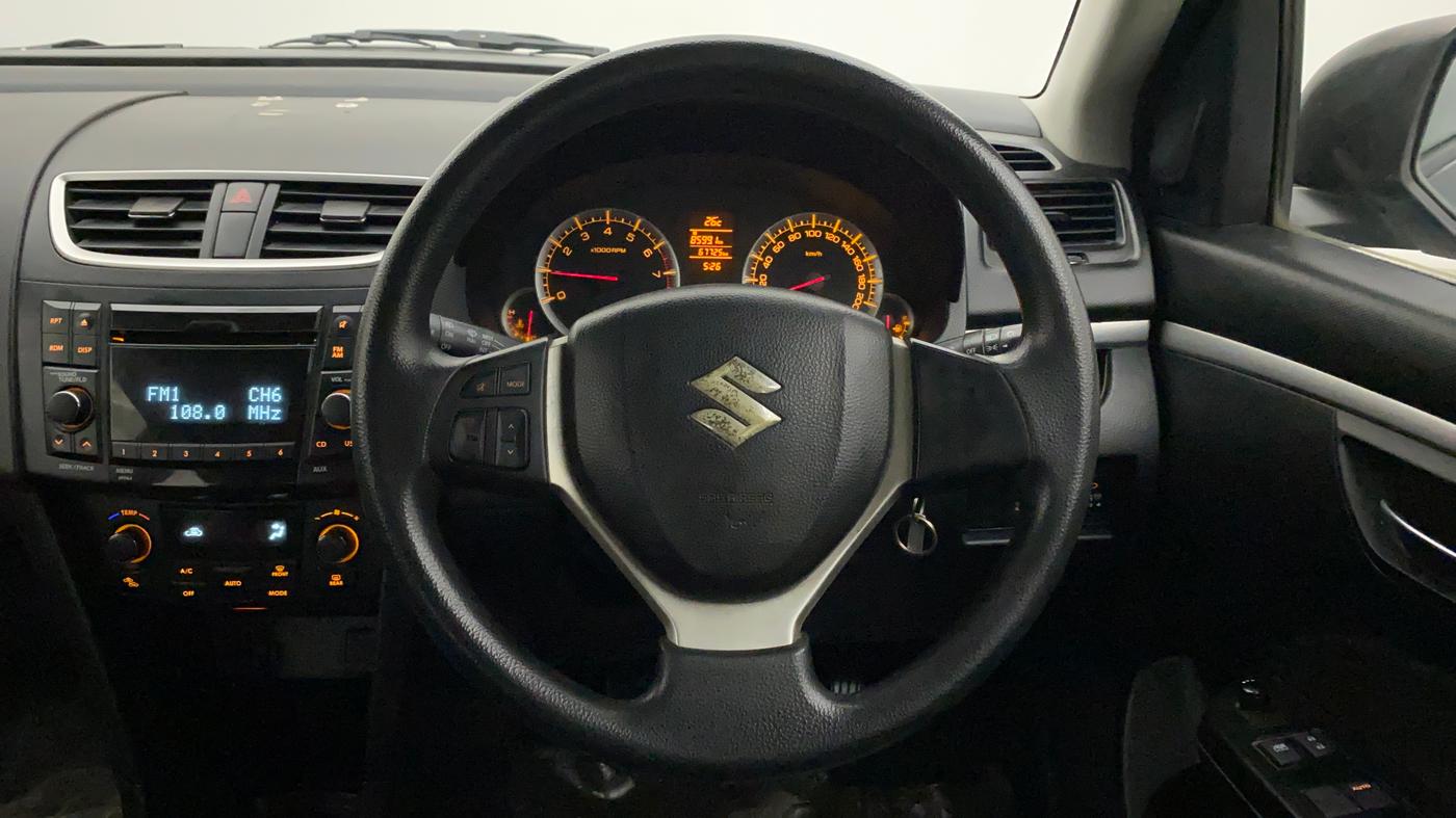 2011 Maruti Swift ZXI, Petrol, Manual, 67,971 km, Steering Wheel Close Up